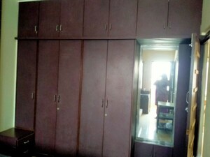 Furnished Amenities in 2 BHK Apartment at Dharampeth – for Rent