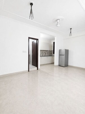 Room in 1 RK Apartment at Saket – for Rent