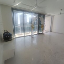 3 BHK + Pooja Room Apartment For Rent in Oberoi Realty Esquire