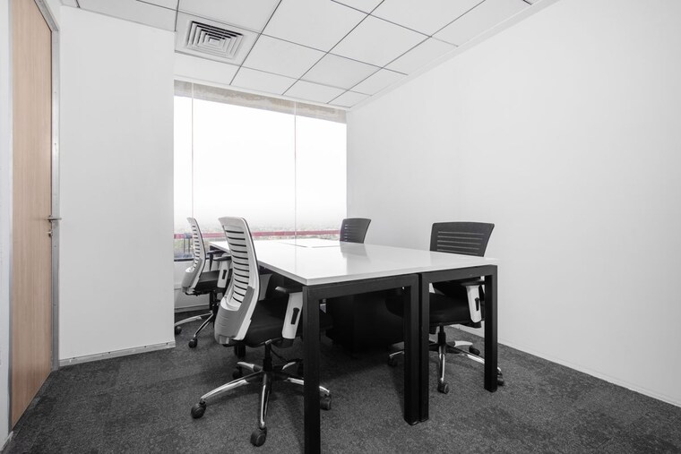 undefined, vijay nagar Commercial Office Space 1186 Sq.Ft. In Vijay Nagar Indore 9540226