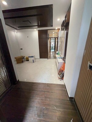 Master Bedroom in 2 BHK Builder Floor at Kalkaji – for Rent
