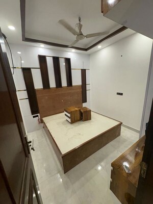 Master Bedroom in 2 BHK Builder Floor at Kalkaji – for Rent