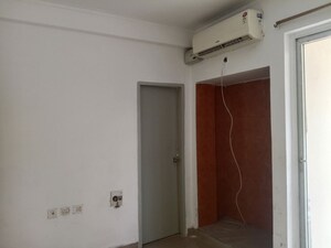 3 BHK Builder Floor For Rent in Orchid Island, Sector 51