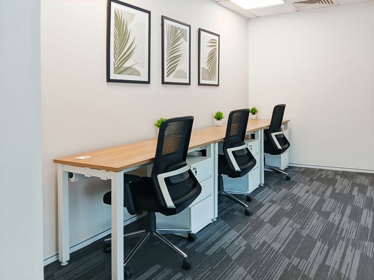 undefined, wave-one Commercial Office Space 646 Sq.Ft. In Sector 18 Noida 9540946
