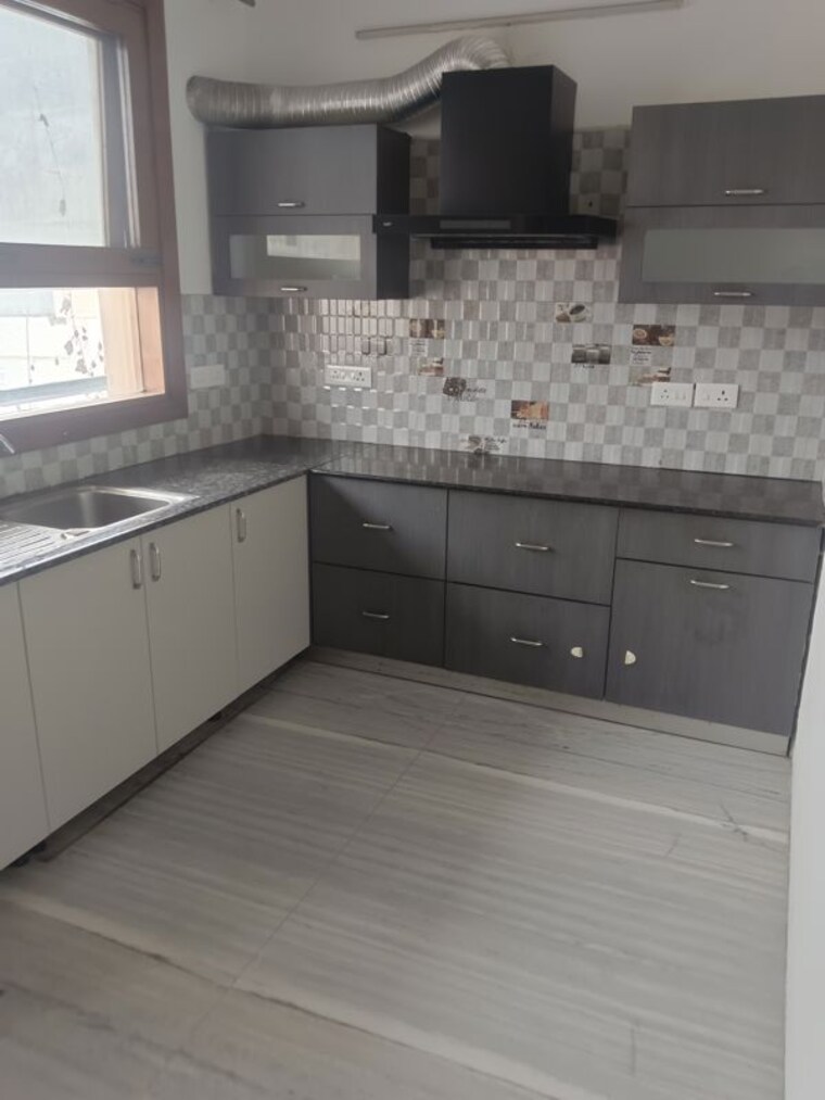 Kitchen, sector 9 3 Bedroom 2250 Sq.Ft. Builder Floor In Sector 9 Gurgaon 10328756