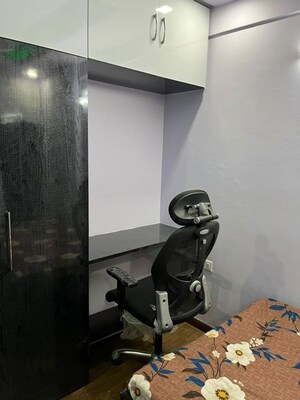 Gym in 1 BHK Independent House at Sector 9a – for Rent