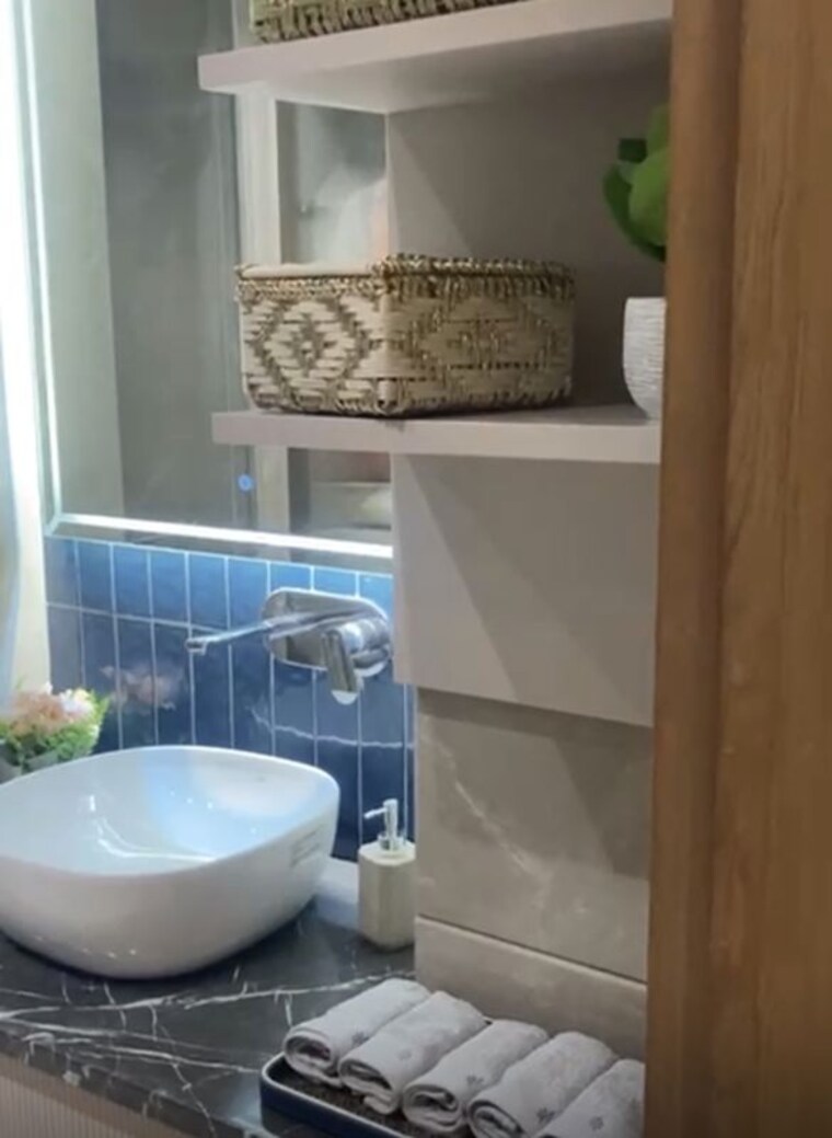 Bathroom, sector 88 3 Bedroom 181 Sq.Yd. Builder Floor In Sector 88 Gurgaon 10354377