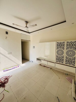 2 BHK Apartment For Rent in Tulip Lemon, Sector 69