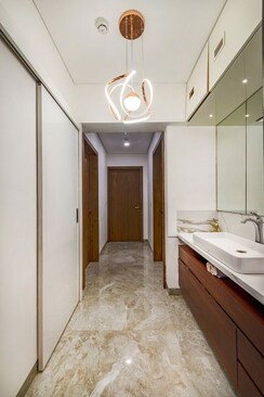 4 BHK + Servant Room,Extra Room Apartment For Rent in G M Kenjale Emirus Apartment
