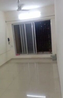 2 BHK Apartment For Rent in Krishna Niwas Wadala
