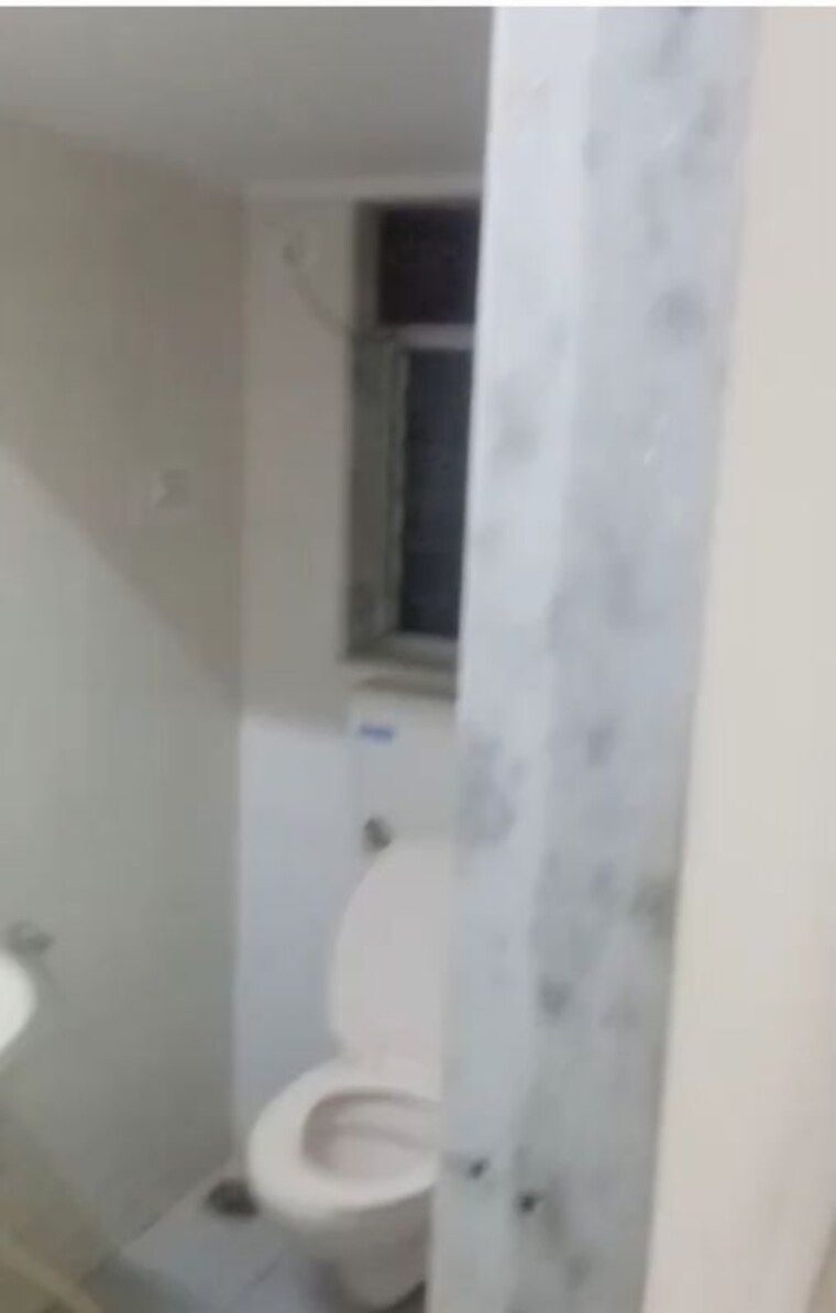 Bathroom, krishna-niwas-wadala 2 Bedroom 750 Sq.Ft. Apartment In Wadala Mumbai 10354400
