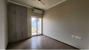 Room in 2 BHK Builder Floor at Central Park Cerise Suites, Sohna Sector 33 – for Rent