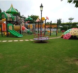 2 BHK Builder Floor – Garden View at Central Park Cerise Suites, Sohna Sector 33 - for Rent