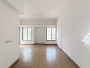 Room in 2 BHK Apartment at Balaji Oriana Nest, Baner – for Rent