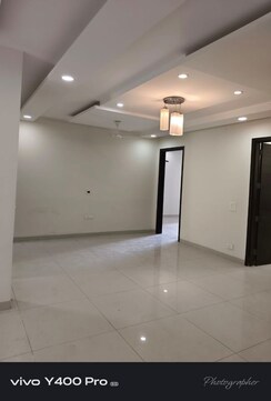 3 BHK + Pooja Room,Servant Room,Study Room,Extra Room,Basement,Store Room Apartment For Sale in Unitech The Close North