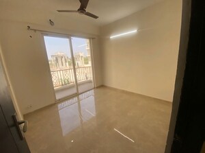 Room in 3 BHK Builder Floor at Signature Global Park 4 and 5, Sohna Sector 36 – for Rent