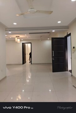 3 BHK + Pooja Room,Servant Room Apartment For Sale in Unitech The Residences Sector 33