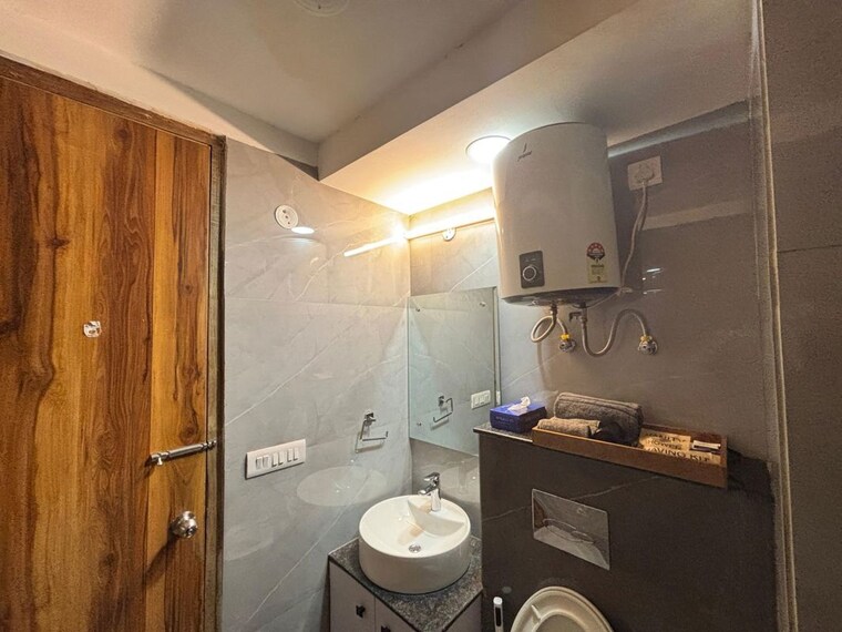 Bathroom, sector 44 1 Bedroom 754 Sq.Ft. Builder Floor In Sector 44 Gurgaon 10354429