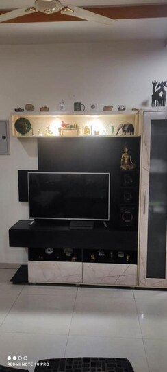 3 BHK + Pooja Room Apartment For Rent in Prateek Wisteria