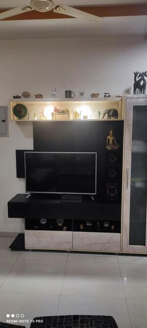 3 BHK Apartment For Rent in Prateek Wisteria, Sector 77