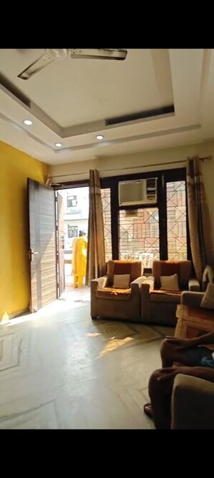 Living Room in 3.5 BHK Builder Floor at Vasundhara Sector 6 – for Sale