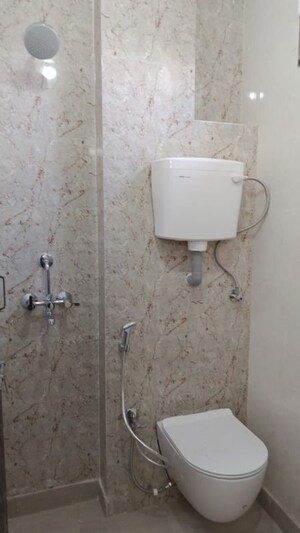 Bathroom in 3 BHK Builder Floor at Sector 40 – for Rent