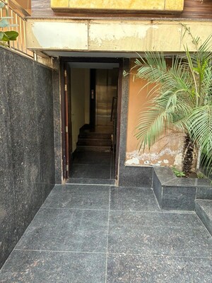 Balcony in 2 BHK Builder Floor at Kadipur – for Rent