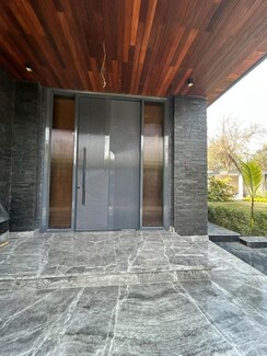 1 BHK Builder Floor For Rent in Sector 14
