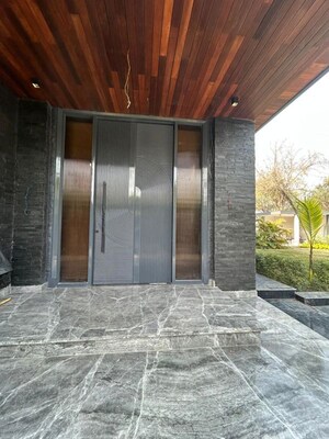 1 BHK Builder Floor For Rent in Sector 14
