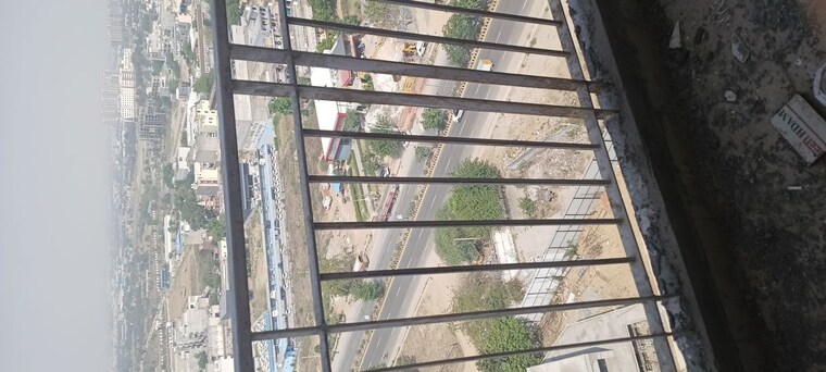 Balcony, gls-avenue-81 2.5 Bedroom 630 Sq.Ft. Apartment In Sector 81 Gurgaon 10354545