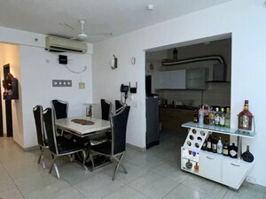 Team Area in 2.5 BHK Builder Floor at Sector 23 – for Rent