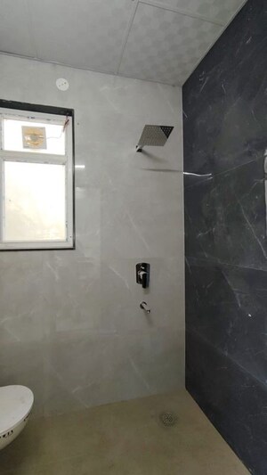 Bathroom in 2 BHK Builder Floor at Sector 44 – for Rent