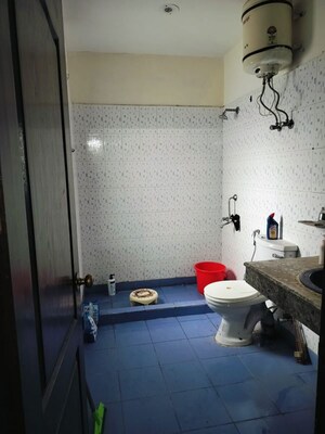 Bathroom in 3 BHK Builder Floor at Sohna Sector 11 – for Rent