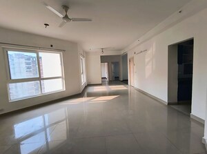 Building Lobby in 3.5 BHK Apartment at Mapsko Royale Ville, Sector 82 – for Rent