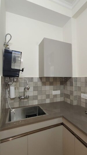Kitchen in 2 BHK Builder Floor at Sector 45 – for Rent
