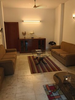 2 BHK + Store Room Builder Floor For Rent in Sadarpur