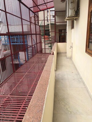 Balcony in 3 BHK Builder Floor at RWA Apartments Sector 71, Sector 71 – for Rent