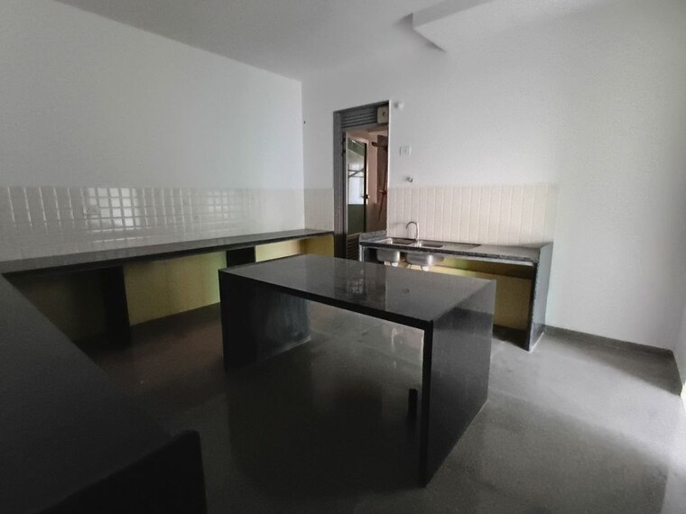 Kitchen, kalpataru-immensa-h 4 Bedroom 1753 Sq.Ft. Apartment In Kolshet Road Thane 10354631