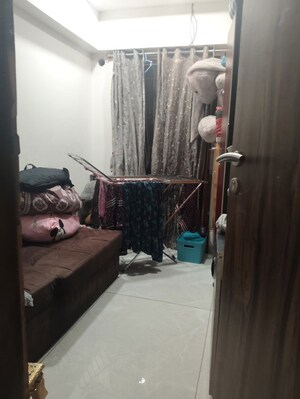 Bedroom in 2.5 BHK Apartment at Alag Ashtapad, Ghatkopar East – for Rent