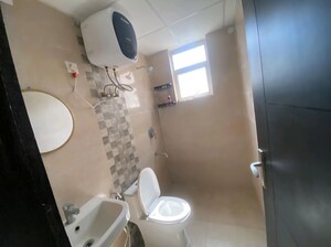 Bathroom in 2.5 BHK Builder Floor at Sohna Sector 35 – for Rent