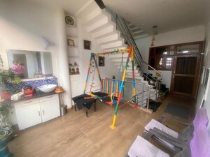 Team Area in 2 BHK Independent House at Gomti Nagar – for Rent
