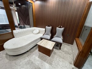 Team Area in 1 BHK Builder Floor at DLF Pink Town House, Dlf City Phase 3 – for Rent