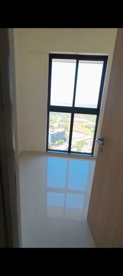 1 BHK Apartment For Rent in Lodha Amara
