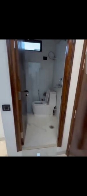 Bathroom in 2 BHK Apartment at Sector 44 – for Rent