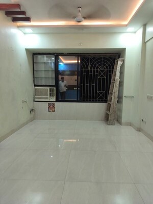 Room in 1 BHK Apartment at Kopar Khairane – for Rent