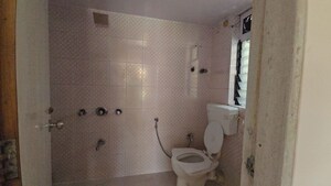 Bathroom in 2 BHK Apartment at Sai Darshan Apartments Vashi, Vashi Sector 28 – for Rent