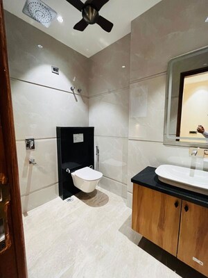 Washroom in 4 BHK Builder Floor at Anant Raj Ashok Estate, Sector 63a – for Sale