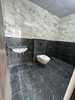 Bathroom in 3 BHK Apartment at Candeur Crescent, Serilingampally – for Sale