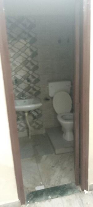 Bathroom in 3 BHK Builder Floor at Spring Field Colony – for Rent