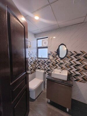 Bathroom in 4 BHK Apartment at Logix Blossom County, Sector 137 – for Rent
